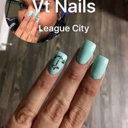 Vt Nails