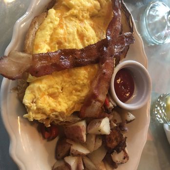 Café Intermezzo - Avalon - American Breakfast - Coffee & Tea Near Me - Alpharetta, Georgia Café Intermezzo - Avalon - American Breakfast - Coffee & Tea Near Me - Alpharetta, Georgia