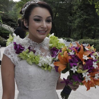 Karin's Florist - Double Strand Lei, Awesome Bouquet - Florists Near Me - Vienna, Virginia