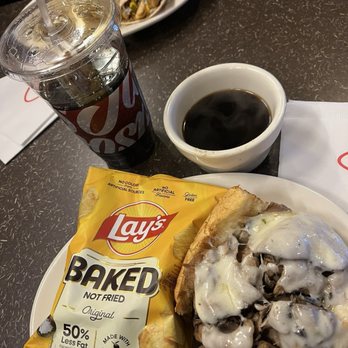Jason's Deli - Half a beefeater with au jus.  Baked lays and a fountain drink.  The far plate my friend had a chipotle wrap and said it was also very good - Delis Near Me - Chesapeake, Virginia