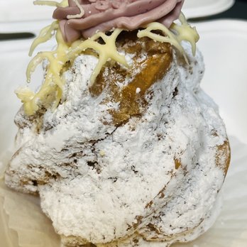 Linn's Restaurant - Olallieberry creampuff - American Near Me - Cambria, California Linn's Restaurant - Olallieberry creampuff - American Near Me - Cambria, California