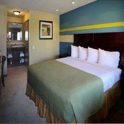 Travelodge by Wyndham San Ysidro - Deluxe King Room