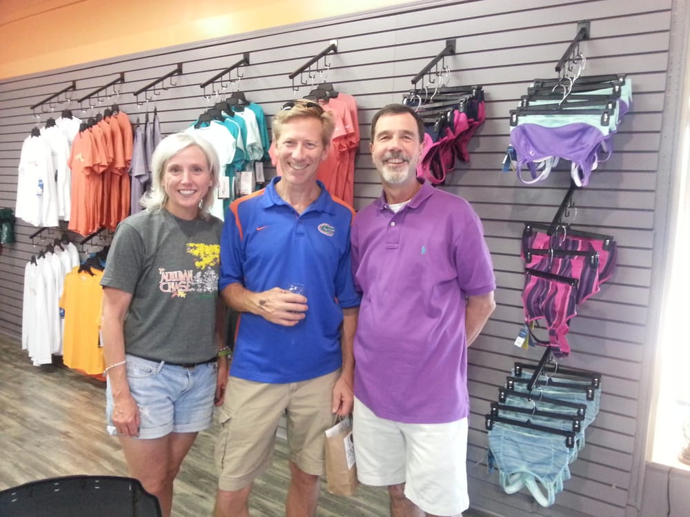 DRAGONFLY RUNNING 10 La Grange St, Newnan, Sports Wear