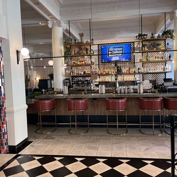 Hotel Shattuck Plaza - Good food and company one for me one night. - Hotels Near Me - Berkeley, California