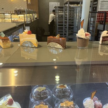 85°C Bakery Cafe-Richardson - Dusty showcase and put the cake on it. - Bakeries Near Me - Richardson, Texas 85°C Bakery Cafe-Richardson - Dusty showcase and put the cake on it. - Bakeries Near Me - Richardson, Texas