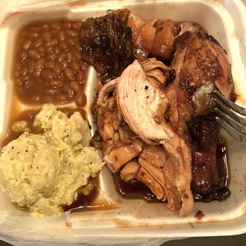 Dad's BBQ - Chicken, baked beans and potato salad - Barbeque Near Me - Antioch, California