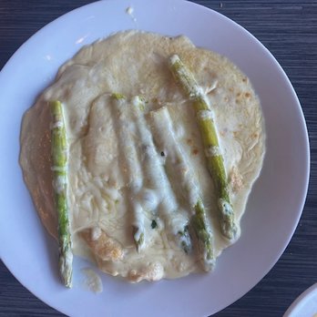 Cafe Jordano - Bob's Favorite is one of OUR favorites -- chicken, asparagus, provolone cheese in a fabulous sauce - Italian Near Me - Lakewood, Colorado
