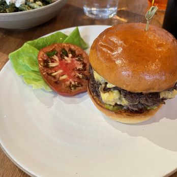 Layline - Burger - New American Near Me - Excelsior, Minnesota