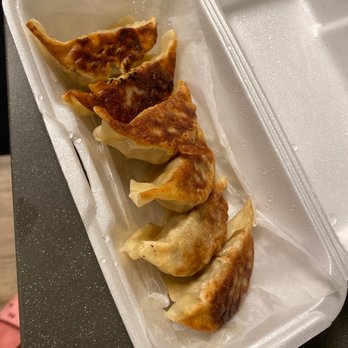 Ichitaru Ramen - 6 Piece Handmade Gyoza Chicken - Ramen Near Me - Cypress, California