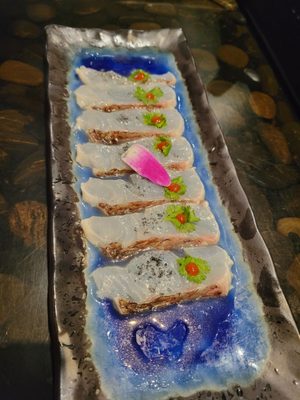 Tomodachi Sushi by null