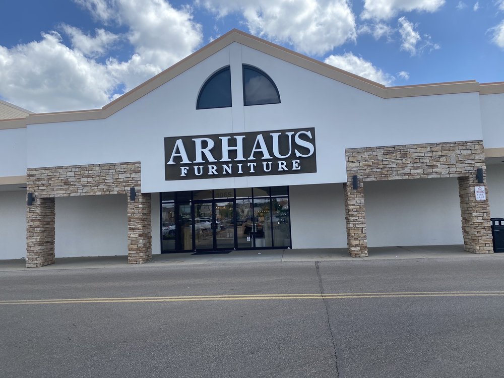 ARHAUS Updated August 2024 1065 Miamisburg Centerville Rd, Dayton