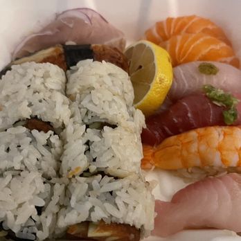 FUJIYA - 8 PCS SUSHI COMBINATION - Japanese Near Me - Burbank, California FUJIYA - 8 PCS SUSHI COMBINATION - Japanese Near Me - Burbank, California