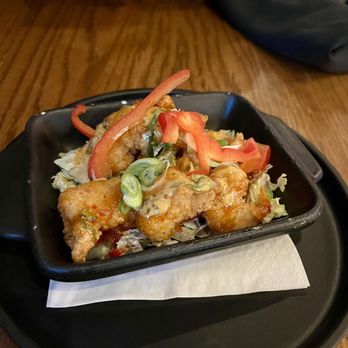 Courthaus Social - Bangin' Shrimp (happy hour) - Sports Bars Near Me - Arlington, Virginia