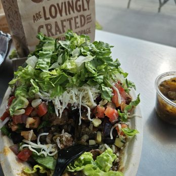 Chipotle Mexican Grill - The steak bowl  with half pinto, half black beans. - Fast Food Near Me - Columbus, Ohio