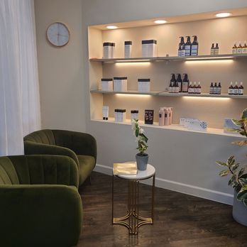 OZ Head Spa - Skin Care Near Me - La Habra, California OZ Head Spa - Skin Care Near Me - La Habra, California