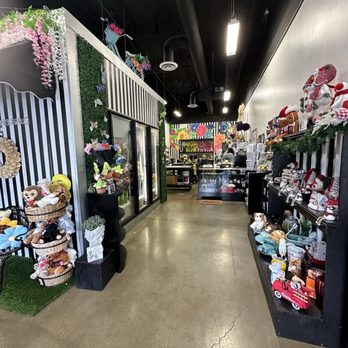 Blooming Gals Flower Shop - Florists Near Me - Corona, California Blooming Gals Flower Shop - Florists Near Me - Corona, California