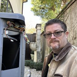 Castle Air Conditioning & Heating - Josh C. is the owner of Castle Air Conditioning & Heating serving Memorial, West University, Bellaire and all around West Houston, Texas.