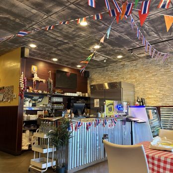Bangkok Boulevard - Thai Near Me - Edmonds, Washington
