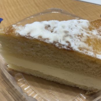 Ristorante DellaSantina - Lemon Mascarpone cake! - Italian Near Me - Sevierville, Tennessee Ristorante DellaSantina - Lemon Mascarpone cake! - Italian Near Me - Sevierville, Tennessee