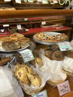 Common Loaf Bake Shop by null