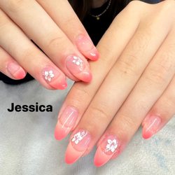 Glamor Nails & Spa