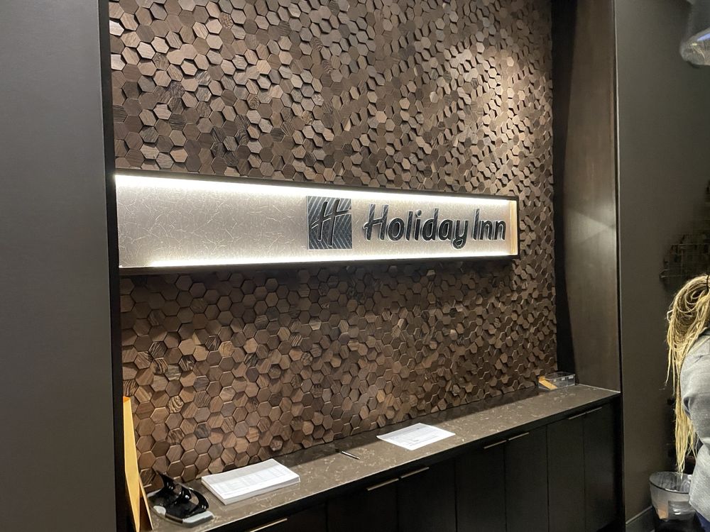 Holiday Inn Boston Logan Airport - Chelsea