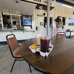 Famburger - Old school indy burger joint.