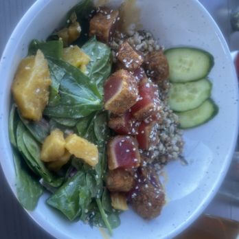 Oak & Stone - SUN-KISSED AHI BOWL - Pizza Near Me - Bradenton, Florida Oak & Stone - SUN-KISSED AHI BOWL - Pizza Near Me - Bradenton, Florida