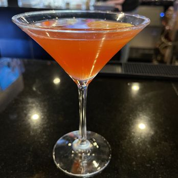 JJ’s Tavern + Grill - Cosmopolitan - American Near Me - Ankeny, Iowa