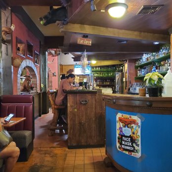 Mexico Restaurant - Da Bar - Mexican Near Me - Honolulu, Hawaii