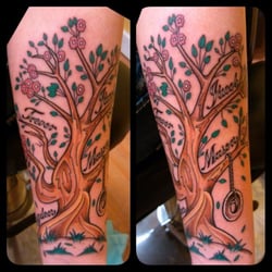 Faithful Few Tattoo - Here is a pretty cool custom drawn and tattooed family tree done by Brett