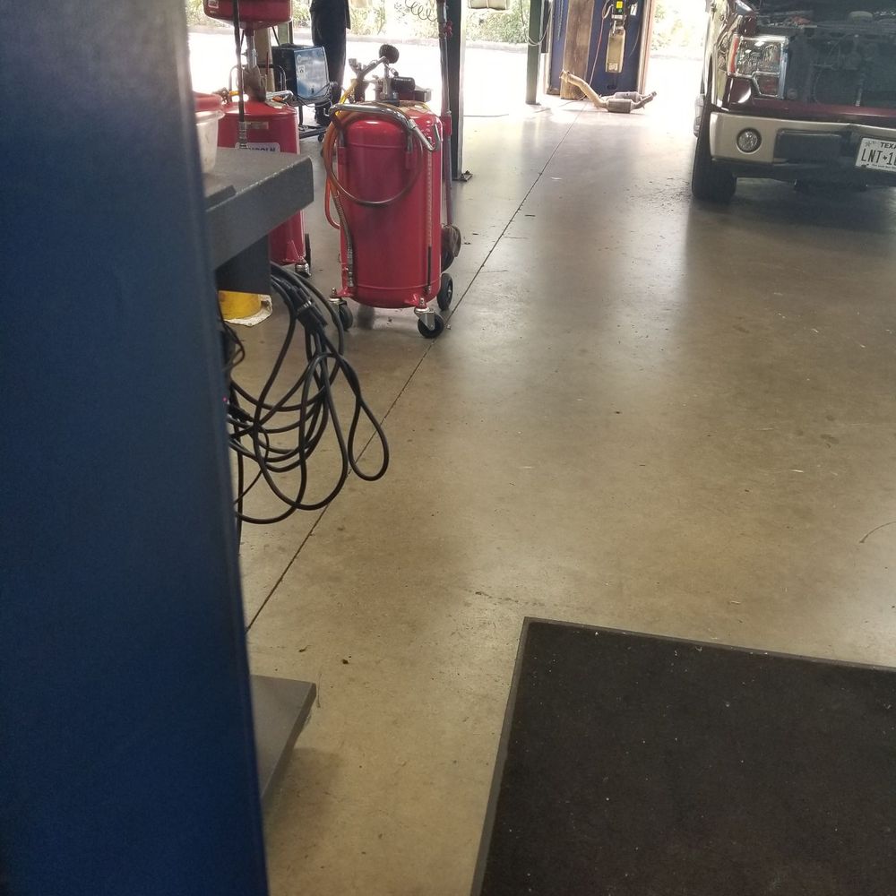 Austin's Automotive Specialists - Shop repairs for vehicles - Auto Repair Near Me - Lakeway, Texas Austin's Automotive Specialists - Shop repairs for vehicles - Auto Repair Near Me - Lakeway, Texas