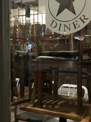 Hollywood Diner by null