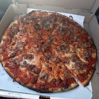 Roseland Apizza - Sausage and onion takeout - Pizza Near Me - Derby, Connecticut
