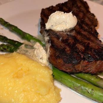 Elliott's Steakhouse - Steakhouses Near Me - Chandler, Arizona