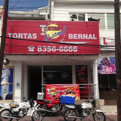 Tortas Bernal - Fachada