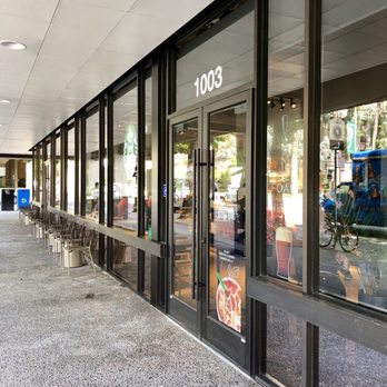 Starbucks - Exterior - Coffee & Tea Near Me - Sacramento, California