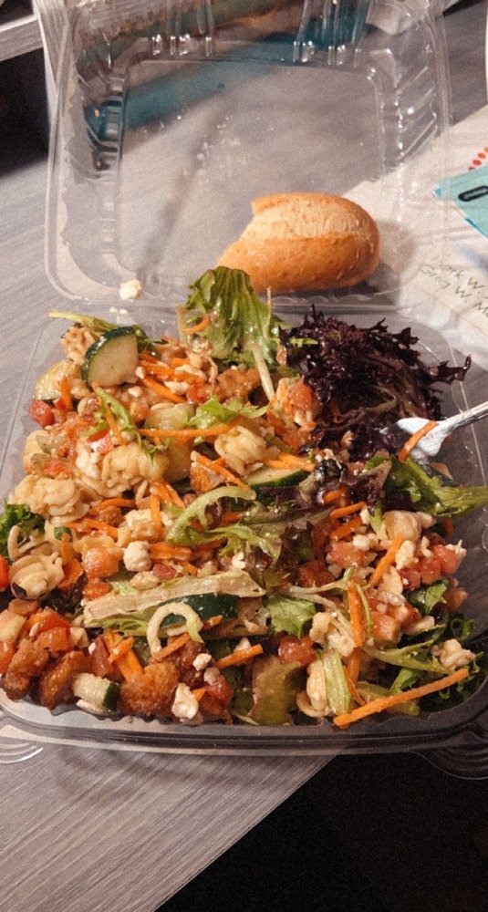 SALADWORKS Updated September 2024 20 Photos & 46 Reviews 68 West