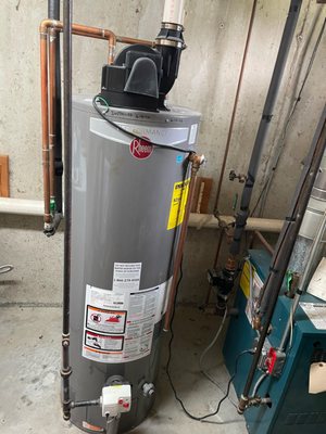 Heavy Doody Plumbing & Heating Logo