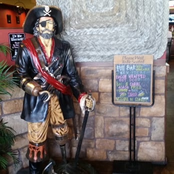 Claws - There is someone to greet you at the entrance. - Cajun/Creole Near Me - Garden Grove, California