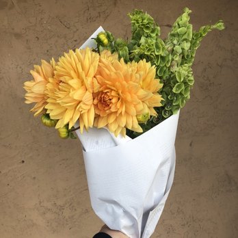 Temescal Farmers Market - Flowers - Farmers Market Near Me - Oakland, California Temescal Farmers Market - Flowers - Farmers Market Near Me - Oakland, California