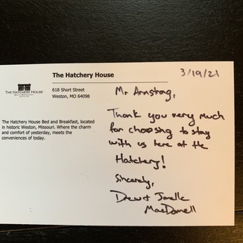 The Hatchery House - Bed & Breakfast Near Me - Weston, Missouri