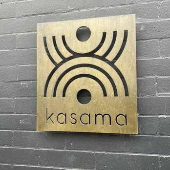 Kasama - outside sign - Filipino Near Me - Chicago, Illinois