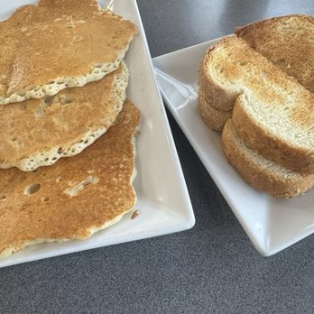 Lela's Brunch - Pancakes and toast - Breakfast & Brunch Near Me - Auburn Hills, Michigan Lela's Brunch - Pancakes and toast - Breakfast & Brunch Near Me - Auburn Hills, Michigan