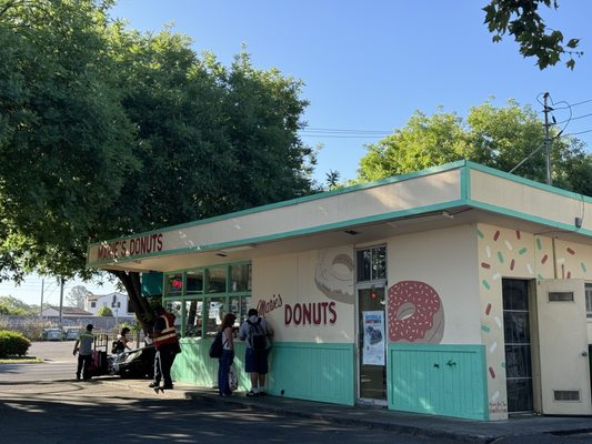 Marie's Donuts by null