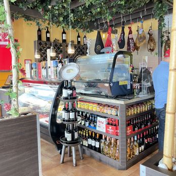 El Manchego Restaurant - a deli counter - Spanish Near Me - Miami, Florida