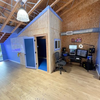 Sam Vest Studios - Video/Film Production Near Me - North Hollywood, California Sam Vest Studios - Video/Film Production Near Me - North Hollywood, California