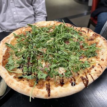 The Foundry Rooftop - Garden of Eden pizza - Beer, Wine & Spirits Near Me - Dayton, Ohio