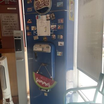 JT's Diner - Antique signage - American Near Me - Palm Desert, California