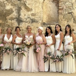 Beautiful Savage Flowers - I am so obsessed with my girls bouquets